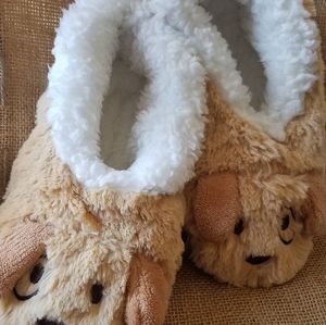 Snoozie puppy dog slippers, sz S (women's 5-6)